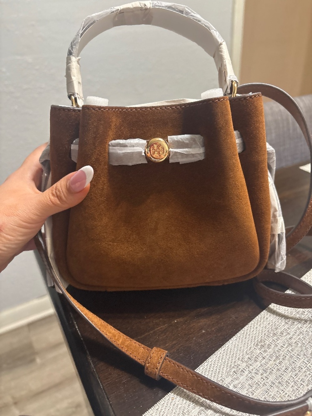 Tory Burch purse - Picture 6 of 9